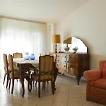 Apartment With 2 Bedrooms In Viareggio, With Balcony And Wifi - 300 M